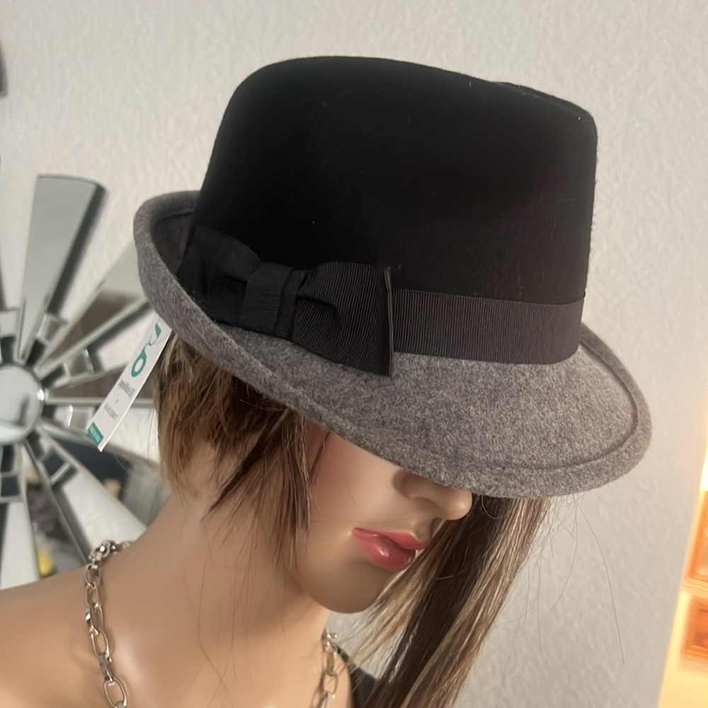 NWT 100% WOOL Galliano Sorbatti Hats Made in Italy Flapper Girl Classic